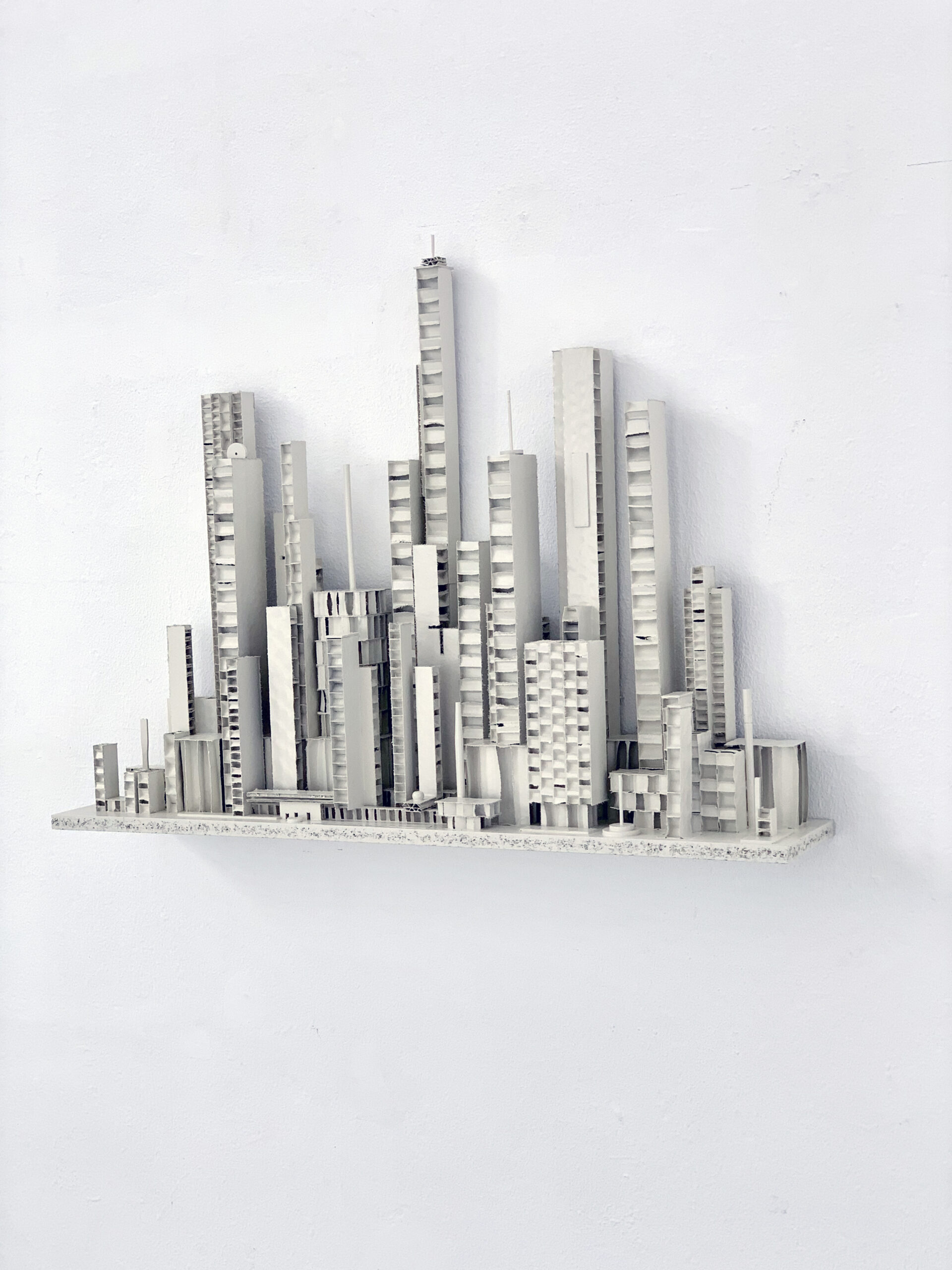 White Skyline – Floris Hovers